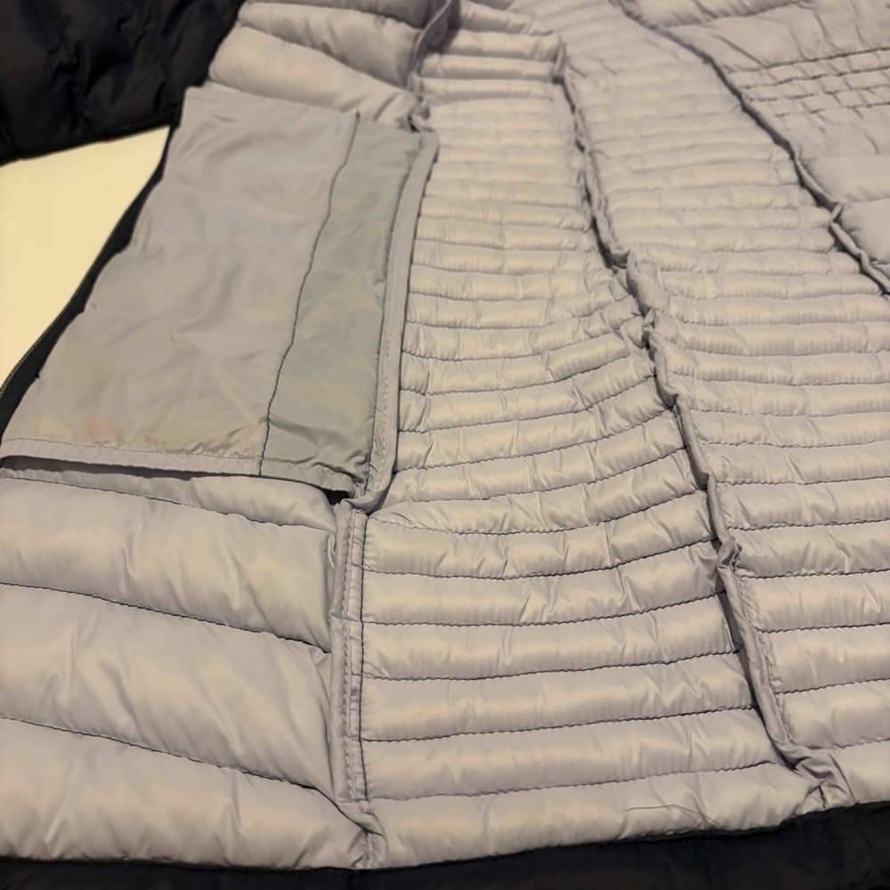 DKNY Women's Dark blue Puffer Coat, size S, great condition. - Picture 11 of 12